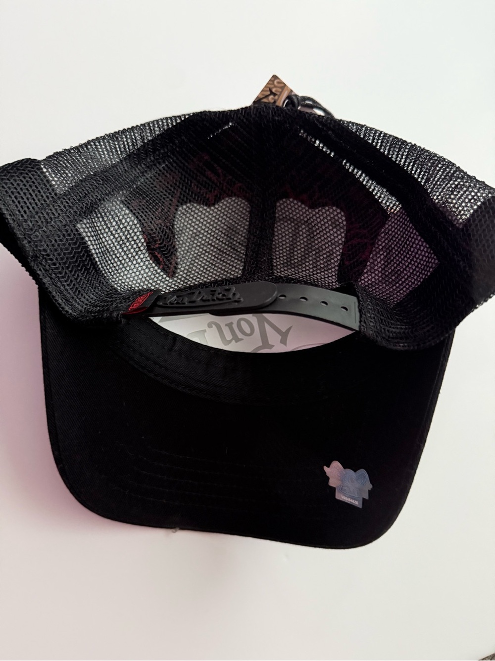 Von Dutch Black Trucker Cap with Red Rose Print - Picture 4 of 5